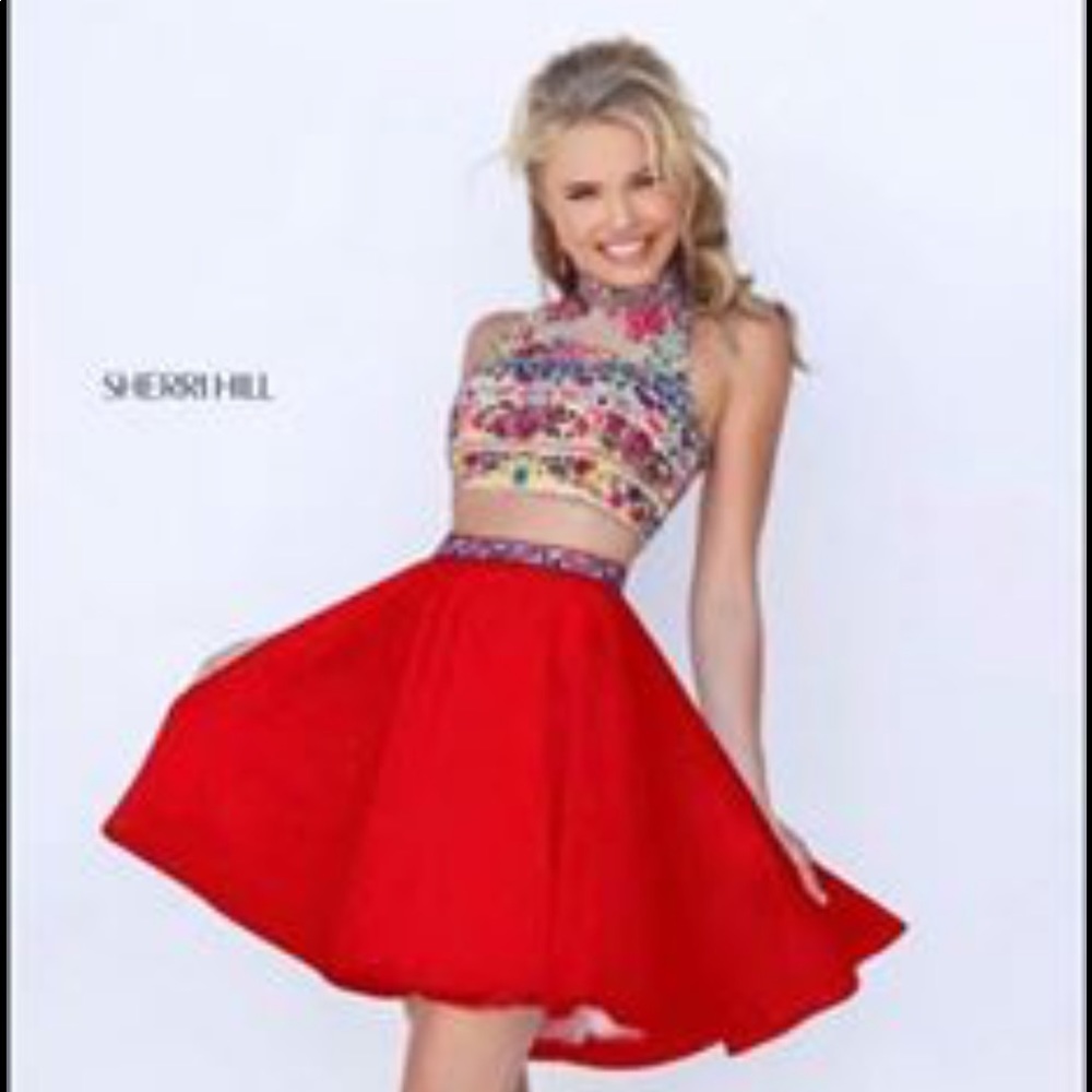 Sherri Hill dress! Beautiful & like new! size 2.